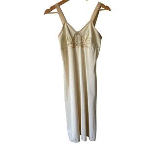Vintage Movie Star Cream Lace Nylon Full Slip XS Nightie Nightgown Slip Dress